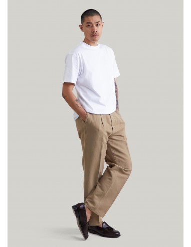 Pantalon Stintino beige une grave pollution 